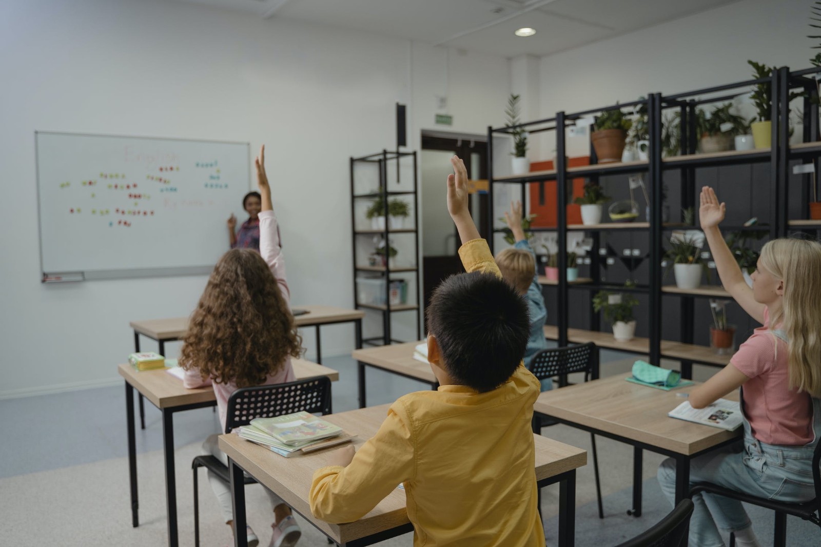 西安小学儿童英语培训(少儿英语启蒙阶段)