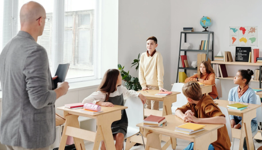 合肥小学语文三年级辅导(如何提高小学生阅读能力)