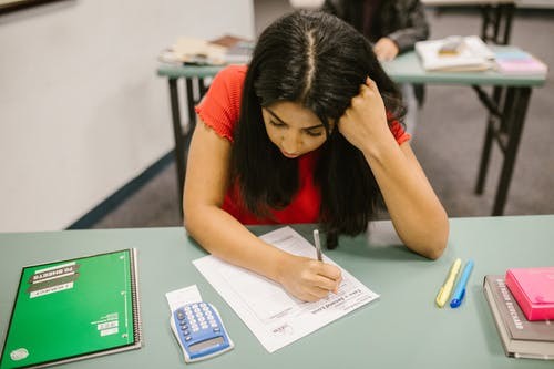 合肥西班牙留学培训学校哪个好(出国留学弊端有哪些)