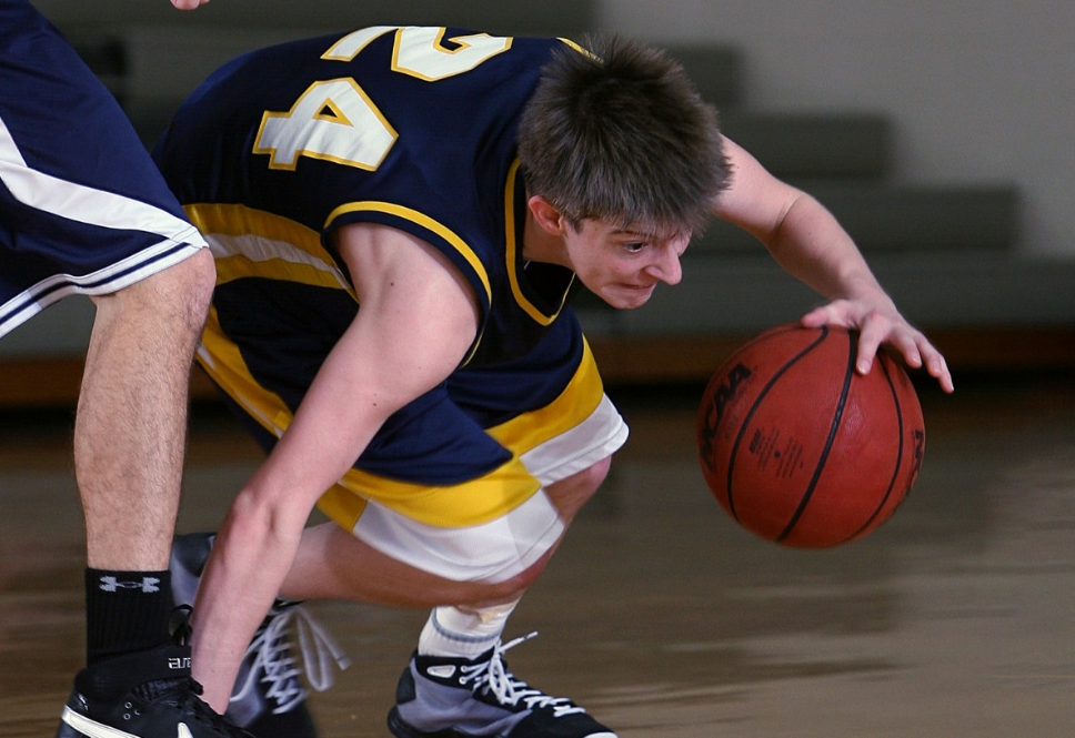 长春青少年篮球培训机构哪些比较有名气(打篮球能提高的判断能力吗)