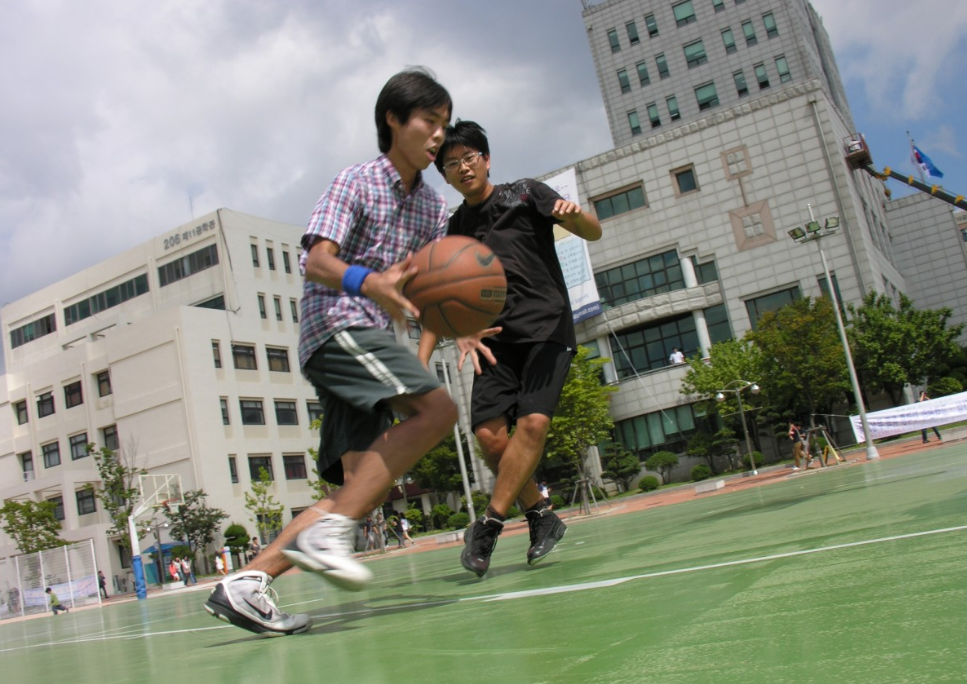 天津和平区排名*十篮球培训推荐(为什么要让学篮球)