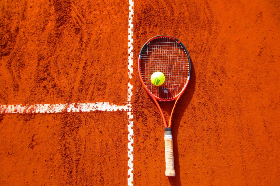 上海宝山区青少年网球培训中心(少儿网球与一般网球训练哪些不同)