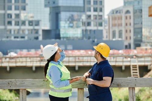 2023漳州建造师考试需要什么条件(一级建造师费用多少)