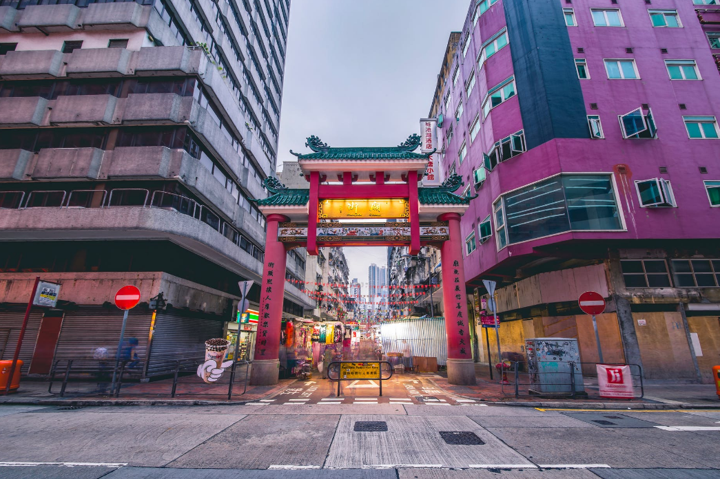 深圳港岛粤语培训(学粤语有哪些书籍)