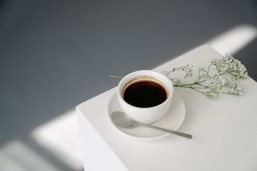 南京咖啡师培训学习(学咖啡去咖啡店还是去学校)