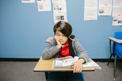 武汉沌口开发区十大空乘艺考培训学校排行榜(报考空乘专业的要求是什么)