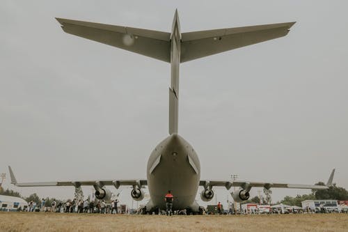 武汉新洲排名*十空乘艺考培训机构(空乘每月工资多少钱)