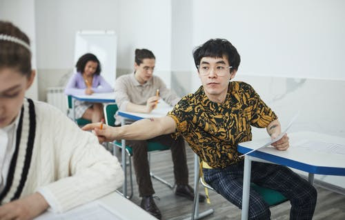 苏州高考复读学校学费(高考补习复读学校怎么选择)