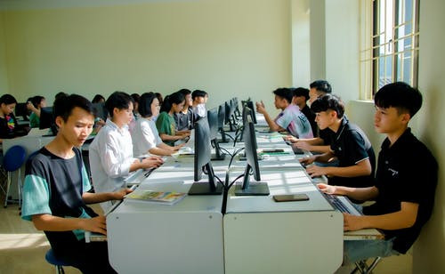 2023浙江杭州高考复读班排行榜-复读升学率较高的学校(复读阶段该怎么分配时间)
