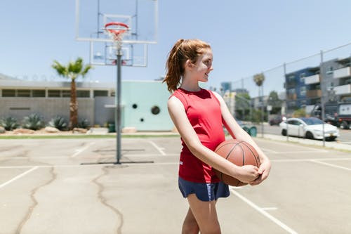 长沙内儿童篮球培训(6至13岁篮球训练基础课程)
