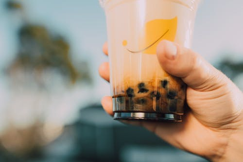 郑州冰沙冷饮系列培训中心在哪里(学奶茶的目的)