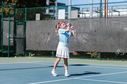 上海杨浦区青少儿网球培训机构哪个好-top三大机构(网球可以先培养的兴趣开始)
