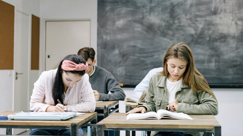 济南历城区正规的德语培训中心(德语学习报班学好还是自学好)