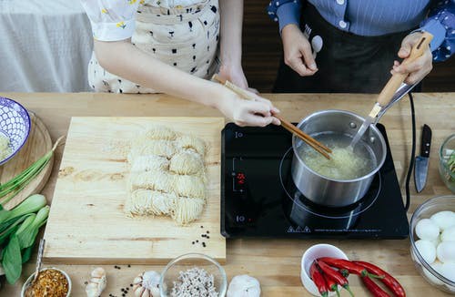 咸阳餐饮技术培训机构(学小吃的优势)