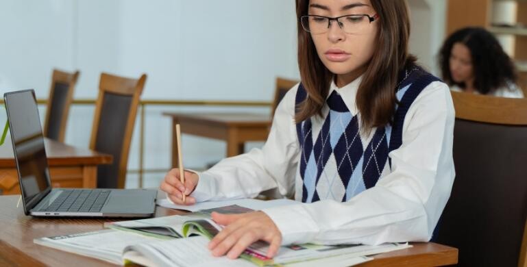 郑州高二数学辅导培训班_郑州高中辅导培训班-今日出炉(高中数学成绩下降什么原因)