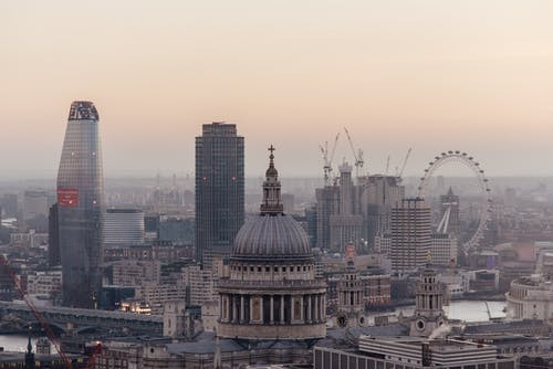 温州十大英国硕士留学机构排名(英国留学今年好申请好)