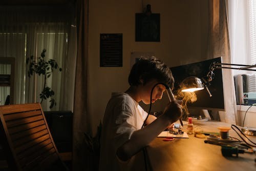 天津靜海區銳思教育電話(初中怎樣學好英語的方法)