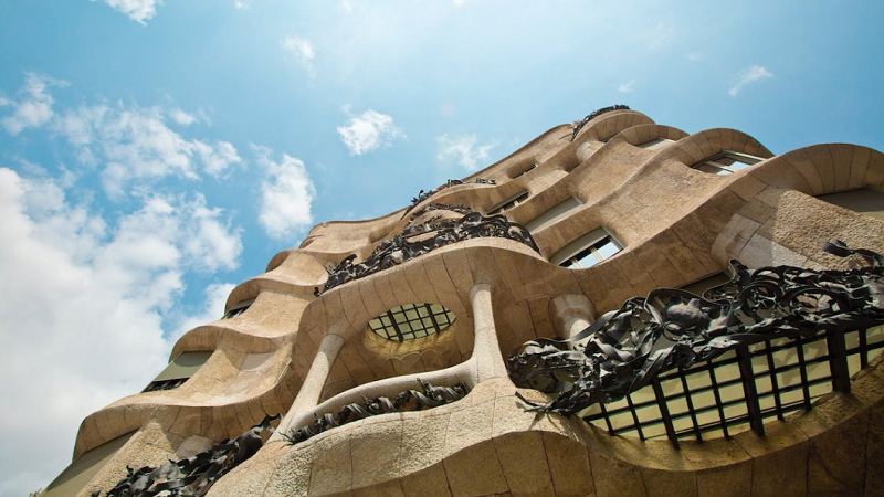 济南高新区排名前十西班牙艺术设计留学服务中心机构(西班牙留学选择研究生还是本科)